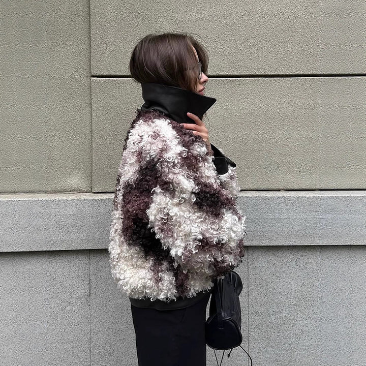 Damen Kurzblouson aus lockigem Bouclé‑Fauxfur mit Lederoptik‑Besatz Drune