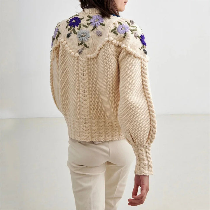 Damen Eleganter Strickpullover mit floralen Stickereien