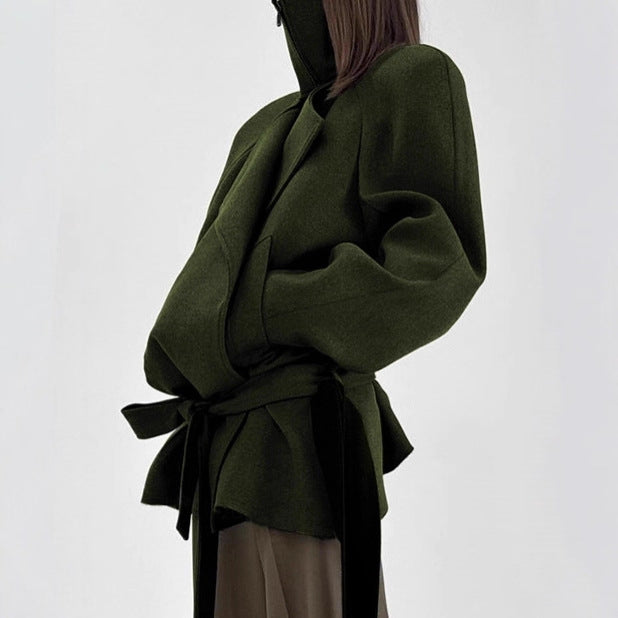 Damen Modische Jacke mit hohem Kragen und taillierter Silhouette Drune