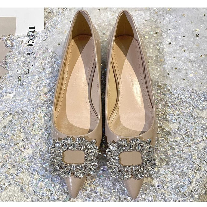 Damen Spitz zulaufende Lack‑Flats mit geschliffener Kristallschließe Drune