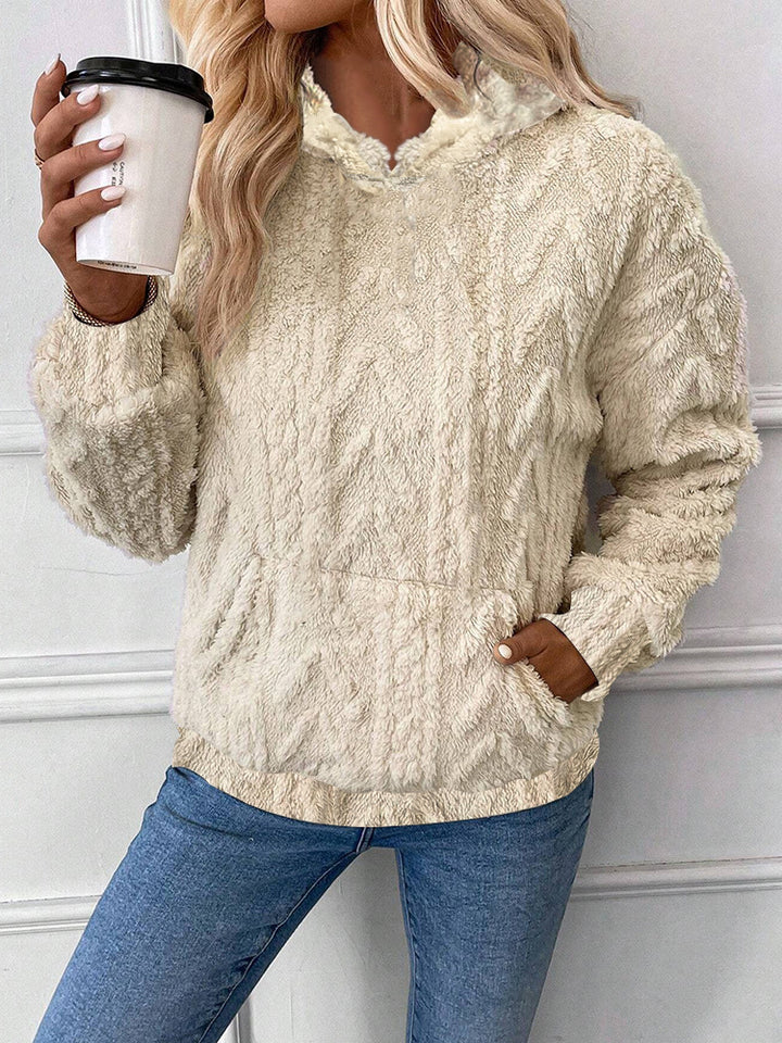Damen Kapuzenpullover aus kuscheligem Material mit eingearbeitetem Beuteltaschen Drune