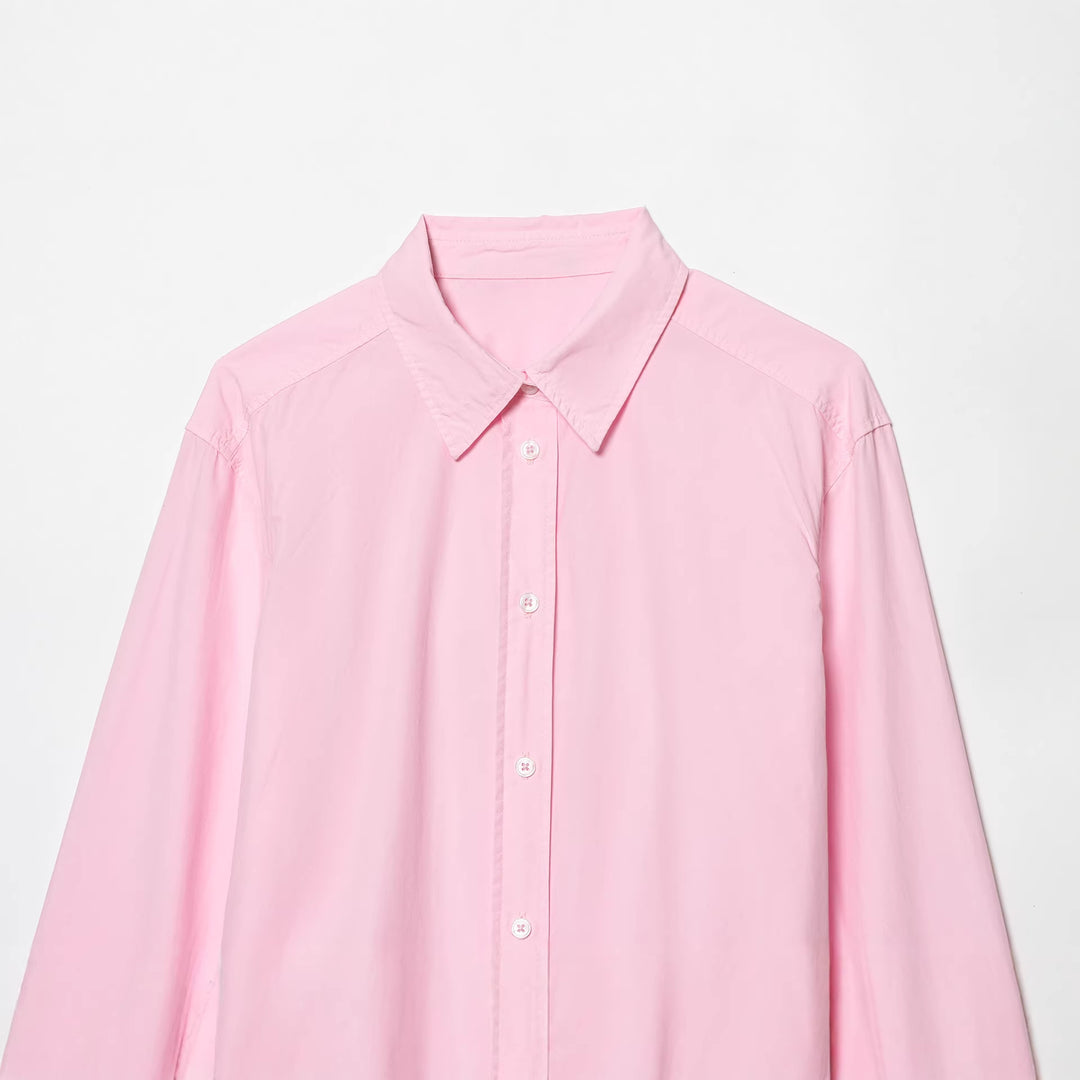 Damen nan oversized Hemdbluse mit Kentkragen, verdeckter Knopfleiste und weitem Drop-Shoulder Drune