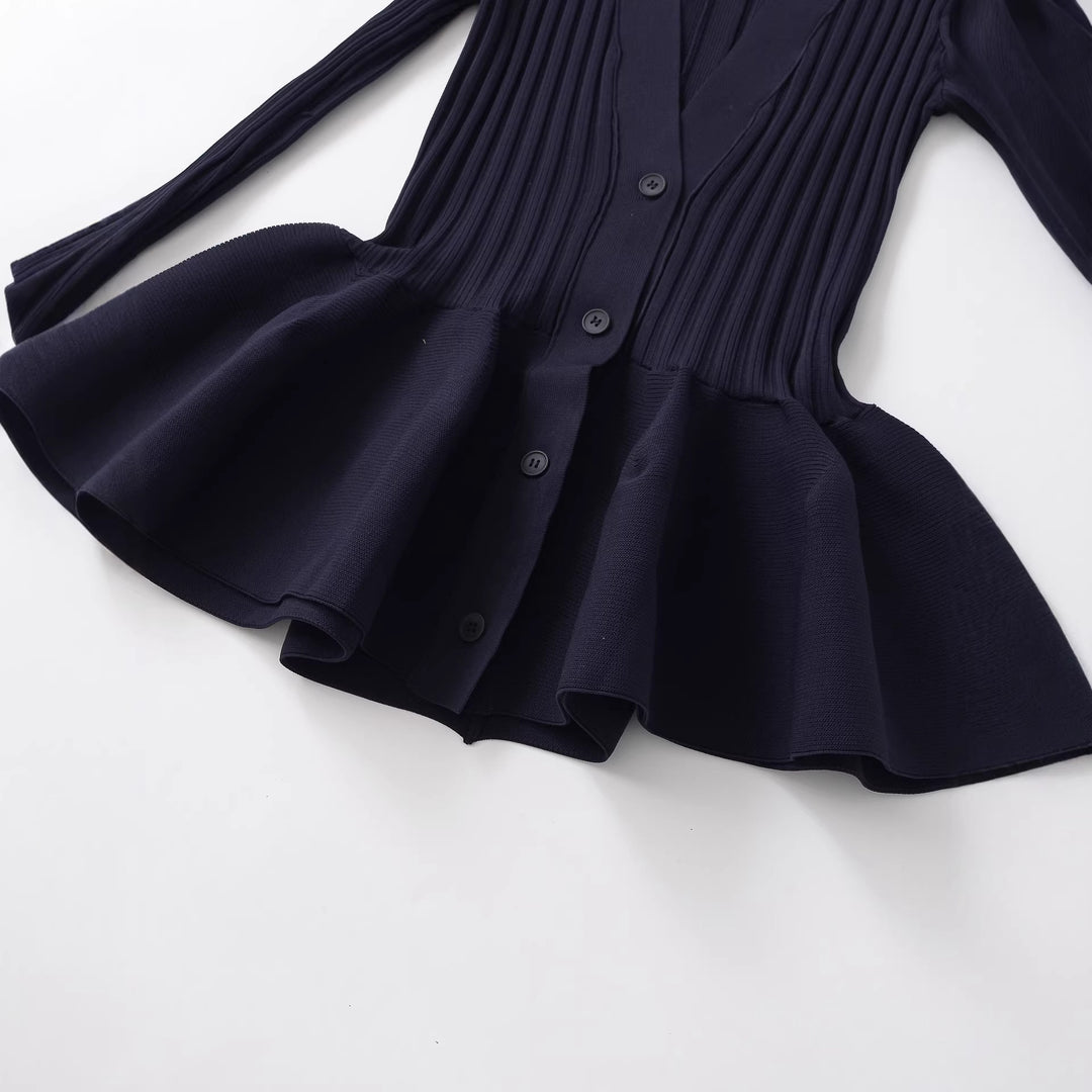 Damen nan gerippter Strickcardigan mit Schalkragen, tailliertem Volantsaum und Knopfleiste Drune