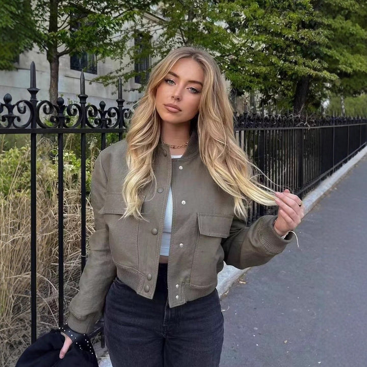 Damen Kurze Bomberjacke mit Leopardenprint, Rippbündchen und Pattentaschen Drune
