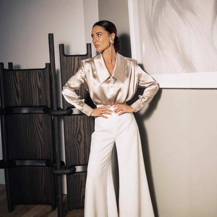 Damen Satinbluse mit übergroßem Spitzkragen und eleganten Langärmeln Drune