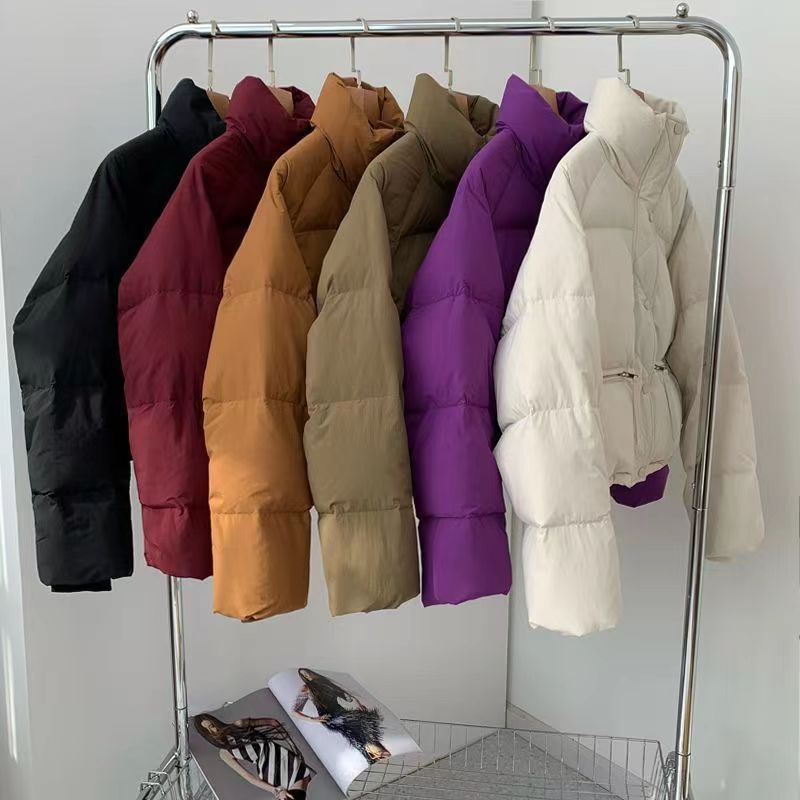 Damen nan cropped Steppjacke mit hohem Stehkragen, verdeckter Frontleiste und eingearbeiteten Reißverschlusstaschen Drune
