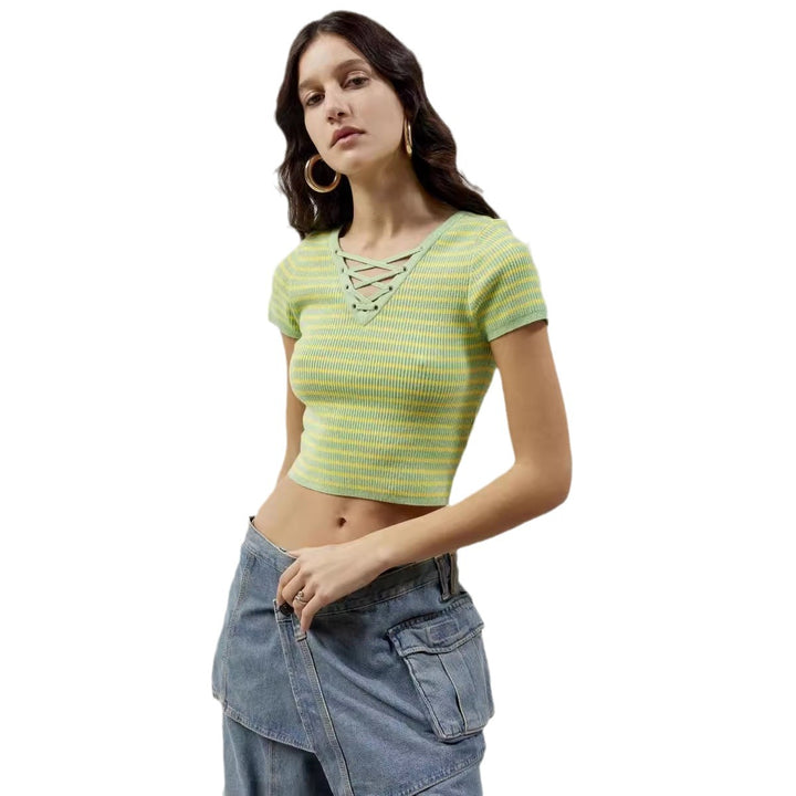 Damen figurbetontes Crop-Top mit Schnürdetails Drune