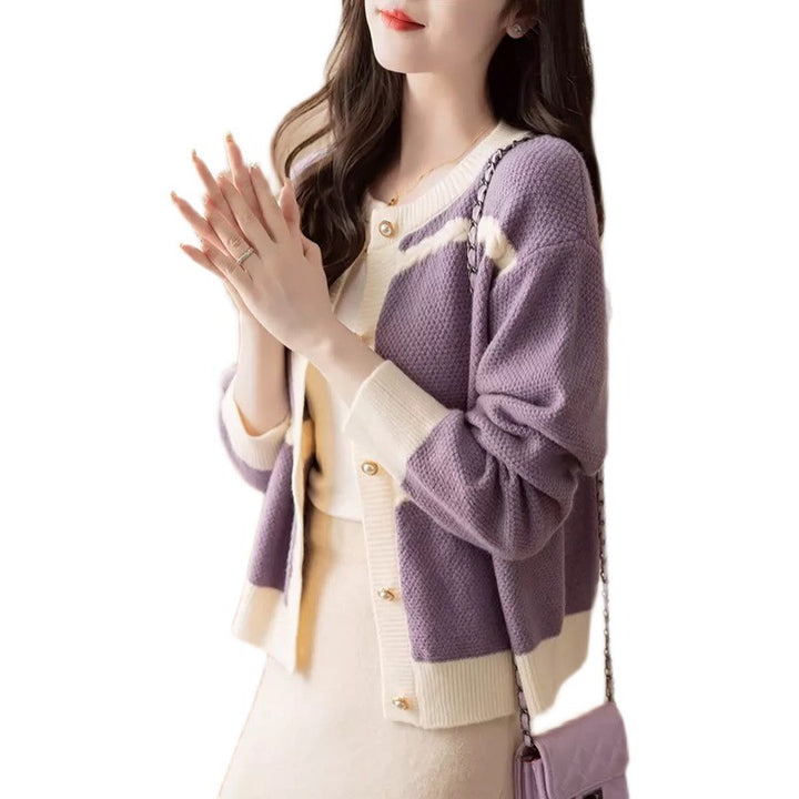 Damen lässige Strickjacke mit dekorativen Zopfdetails und Glanzknöpfen Drune