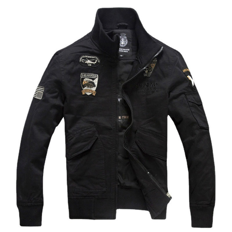 Herren nan Field‑Bomberjacke im Pilotenstil mit gestickten Emblemen, Rippenkragen und multifunktionaler Ärmeltasche Drune