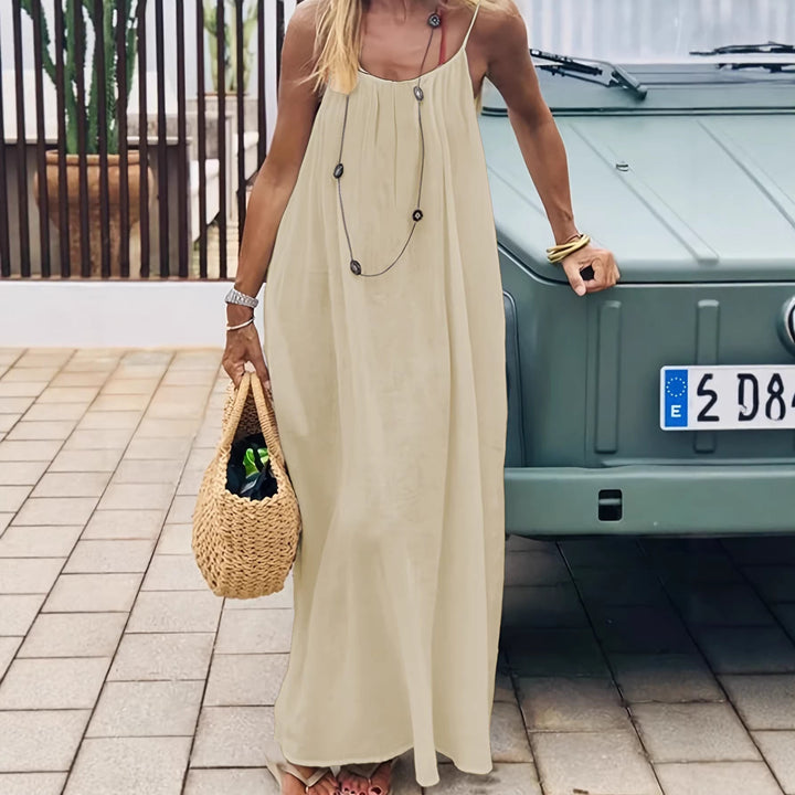Damen Maxikleid im eleganten Open-Back Design mit feinen Spaghettiträgern Drune