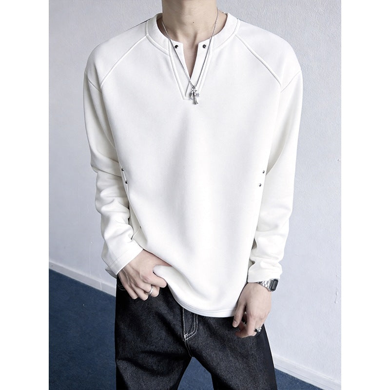 Herren Oversize-Sweatshirt mit V‑Schlitz, Raglanärmeln und Nieten-Details Drune