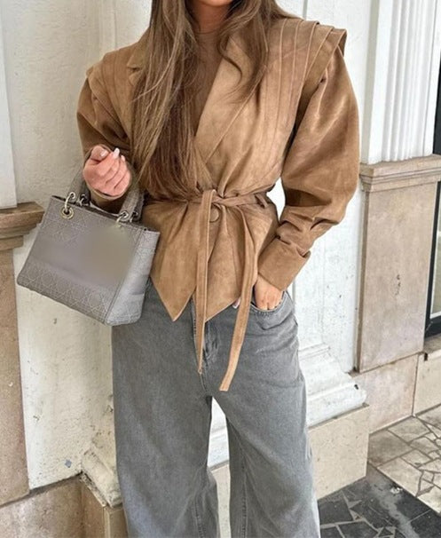 Damen Eleganter Blazer mit strukturierten Details und Taillengürtel Drune
