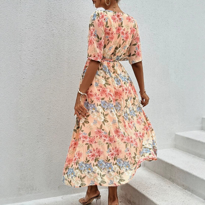 Damen nan florales V-Ausschnitt-Bindekleid mit tailliertem Gürtel und seitlichem Beinschlitz Drune
