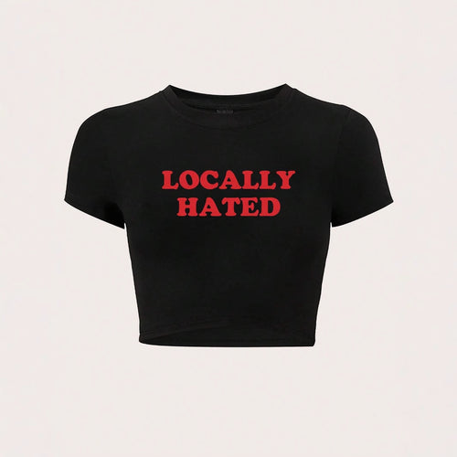 Damen Crop-T-Shirt mit auffälligem Schriftzug und figurbetontem Design Drune