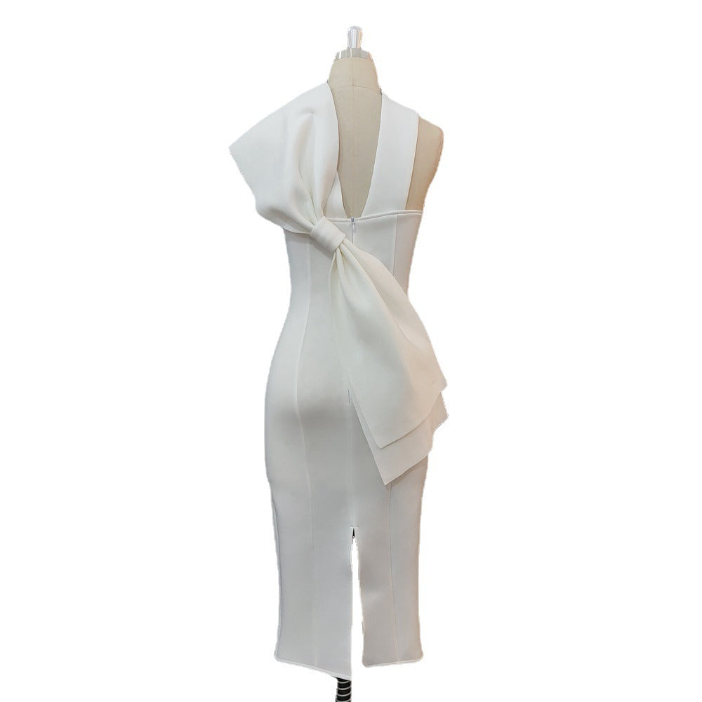 Damen Elegantes Midi-Kleid mit asymmetrischem Halsausschnitt und innovativem Rüschendetail Drune