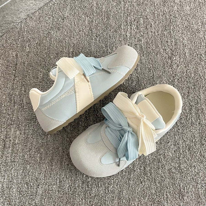 Damen modische Sneakers mit besonders weichem Obermaterial und einstellbarem Klettverschluss Drune