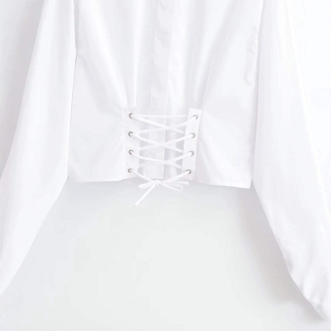 Damen Kurzbluse mit taillierter Schnürung und Stehkragen Drune