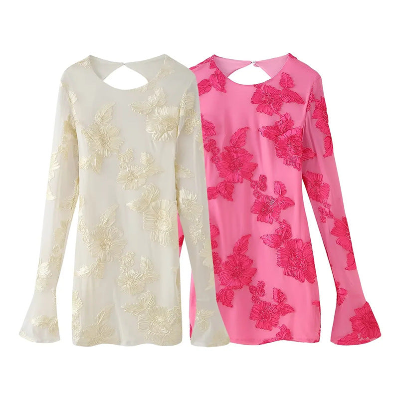 Damen nan bestickte Chiffonbluse mit floraler 3D-Applikation, Cut-Out Rücken und ausgestellten Manschetten Drune