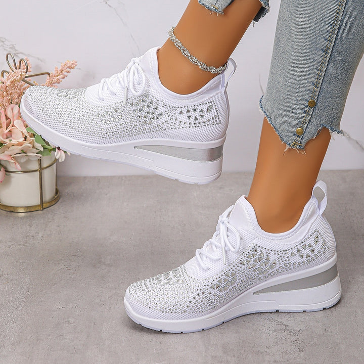 Damen Wedge-Sneaker mit atmungsaktivem Strick, gepolstertem Sockenschaft und leichtem Plateau Drune