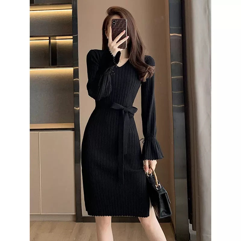 Damen Strickkleid mit eleganter Taillierung und Rippstruktur Drune