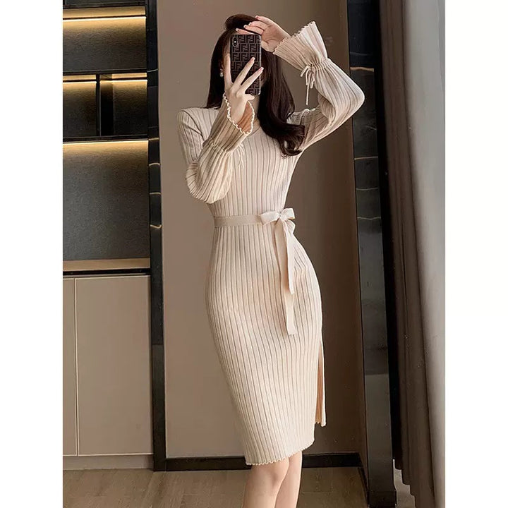 Damen Strickkleid mit eleganter Taillierung und Rippstruktur Drune