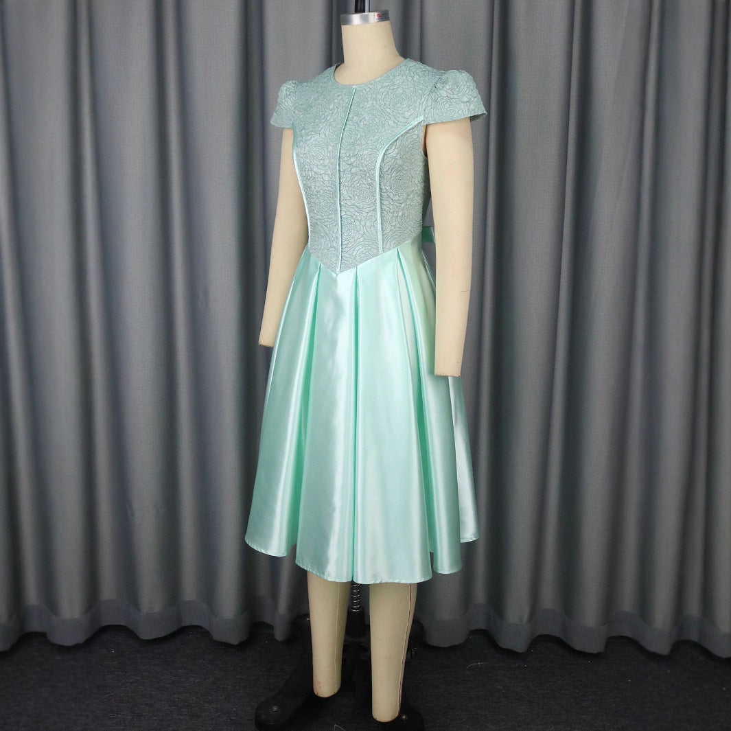 Damen A-Linien Kleid mit elegantem Spitzenoberteil und schimmerndem Rock Drune