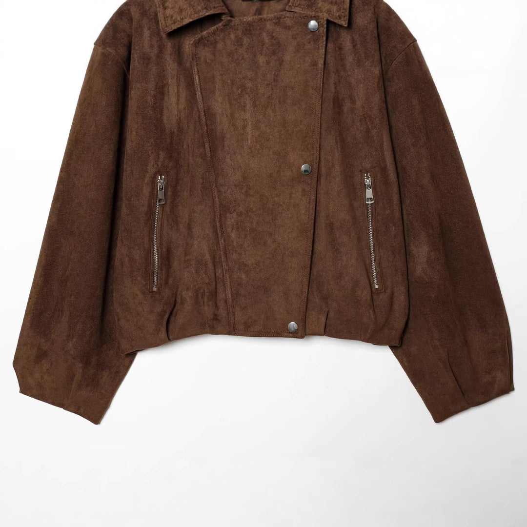 Damen Kurze Veloursleder-Bikerjacke mit Schulterklappen, Reißverschlusstaschen und kastiger Silhouette Drune