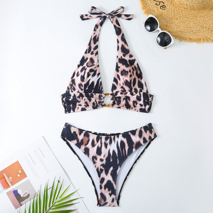 Damen Triangel-Bikini mit verspieltem Knoten-Design und elegantem Strandrock Drune
