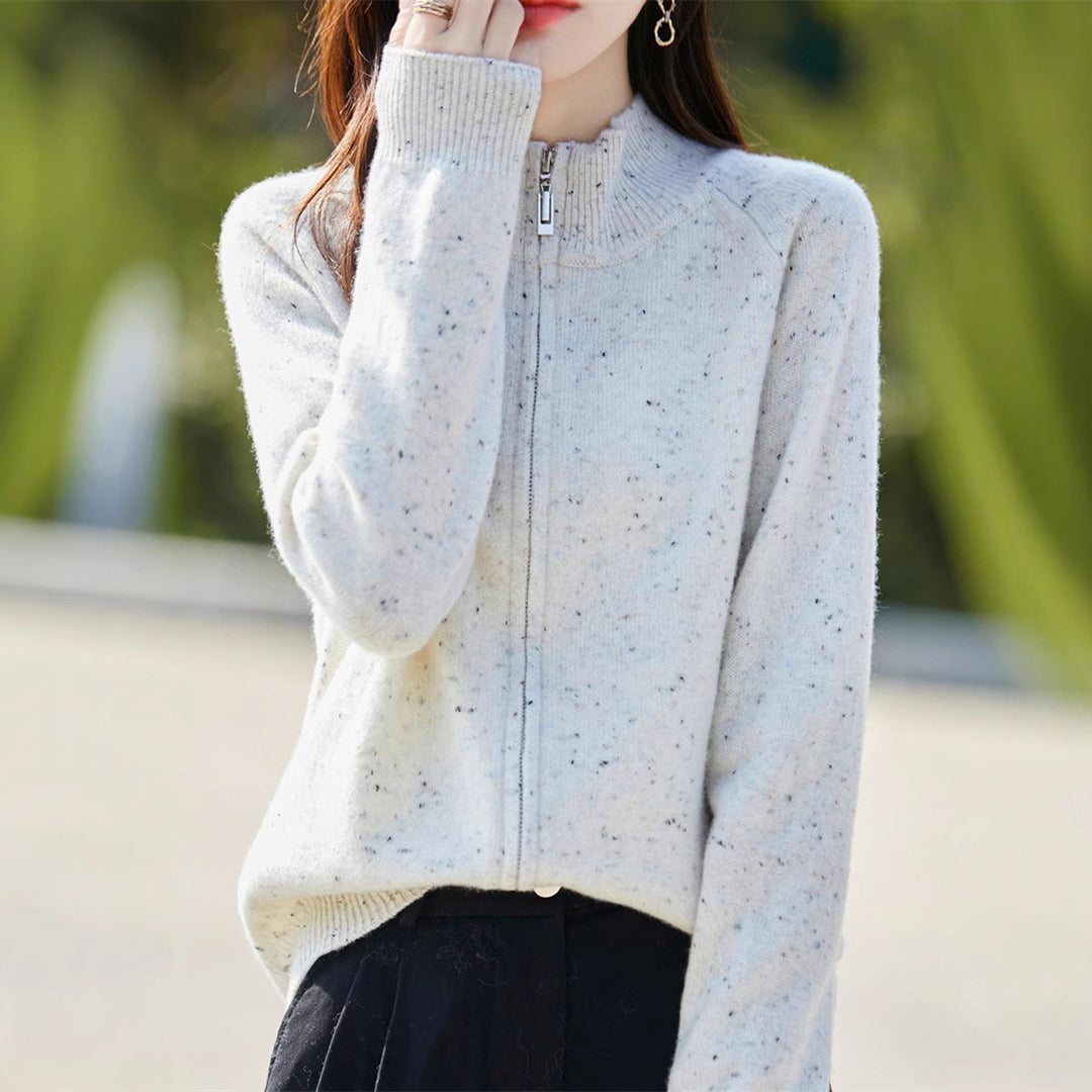Damen Strickjacke mit hochgeschlossenem Reißverschluss und kuscheligem Material Drune