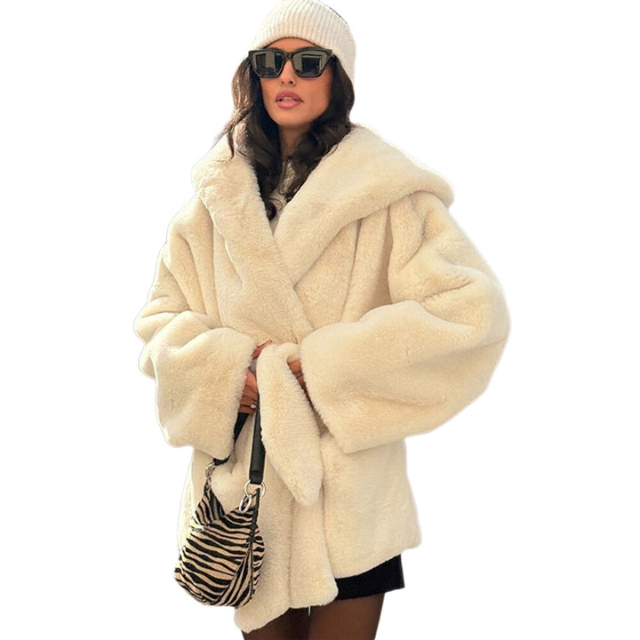 Damen Boxy-Teddyjacke mit Wickelgürtel und übergroßem Schalkragen Drune