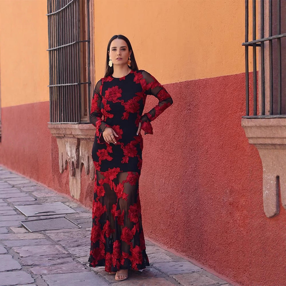 Damen Maxikleid mit transparentem Mesh und floraler Stickerei Drune