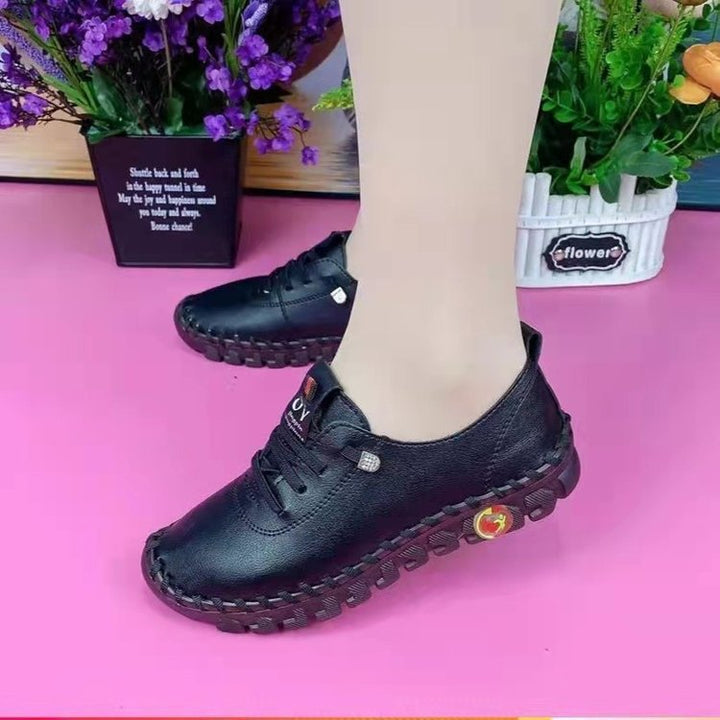 Damen Flexible Lederoptik-Sneaker mit handgenähter Kontrastnaht und profilierter Gummilaufsohle Drune