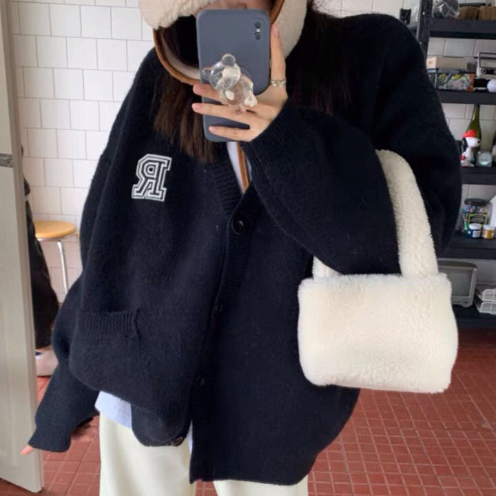Damen lässige Strickjacke mit aufgesetzten Taschen und Knopfverschluss Drune