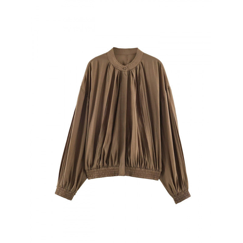 Damen Kurz geschnittene plissierte Blousonjacke mit Ballonärmeln und Smockbund Drune