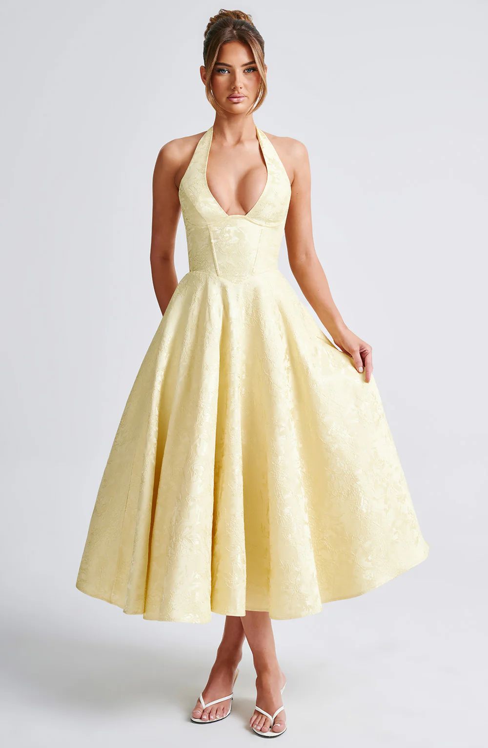 Damen Elegantes Halterneck-Ballkleid mit weitem Rock Drune