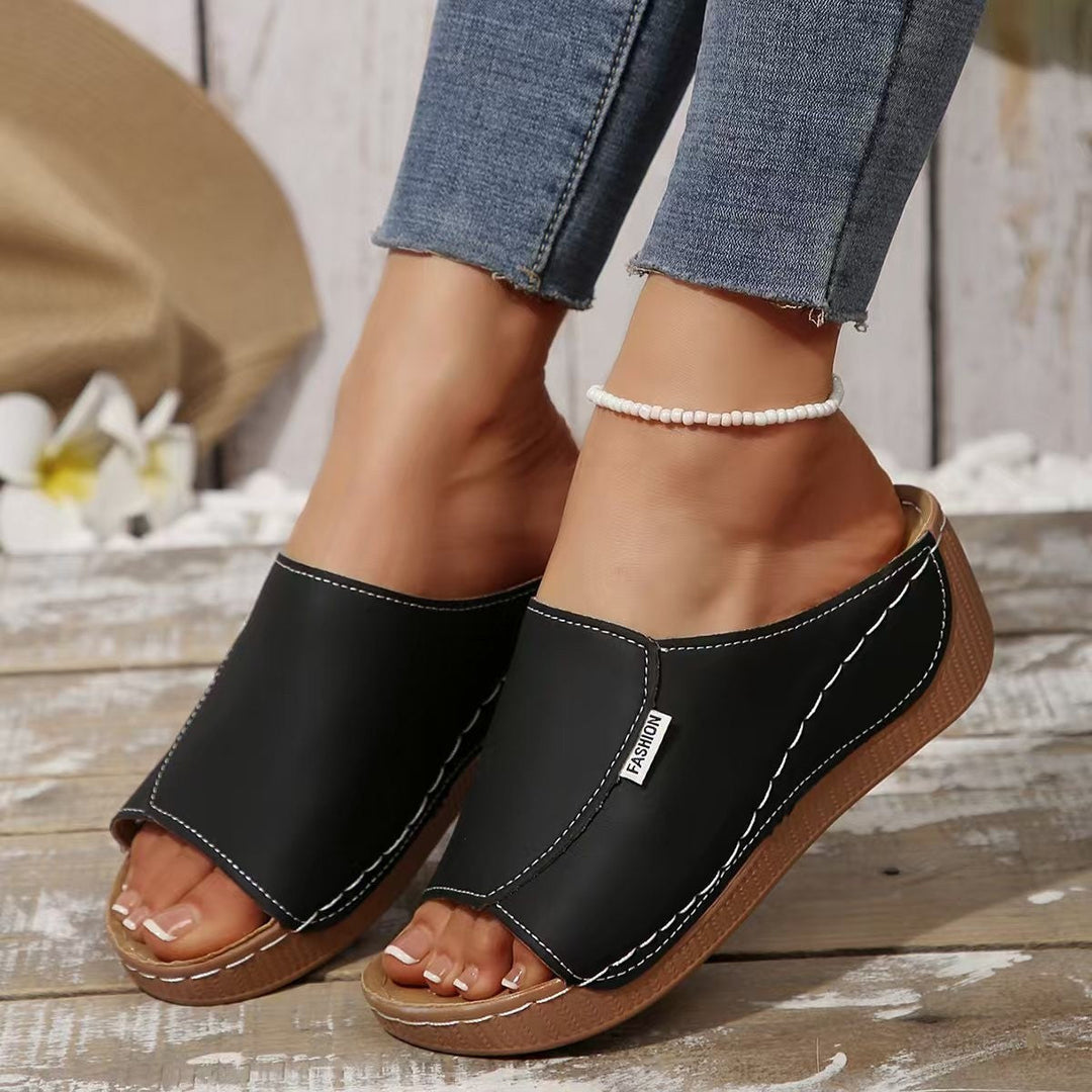 Damen bequeme Clogs mit ergonomischer Fußbett und modischem Riemendesign Drune