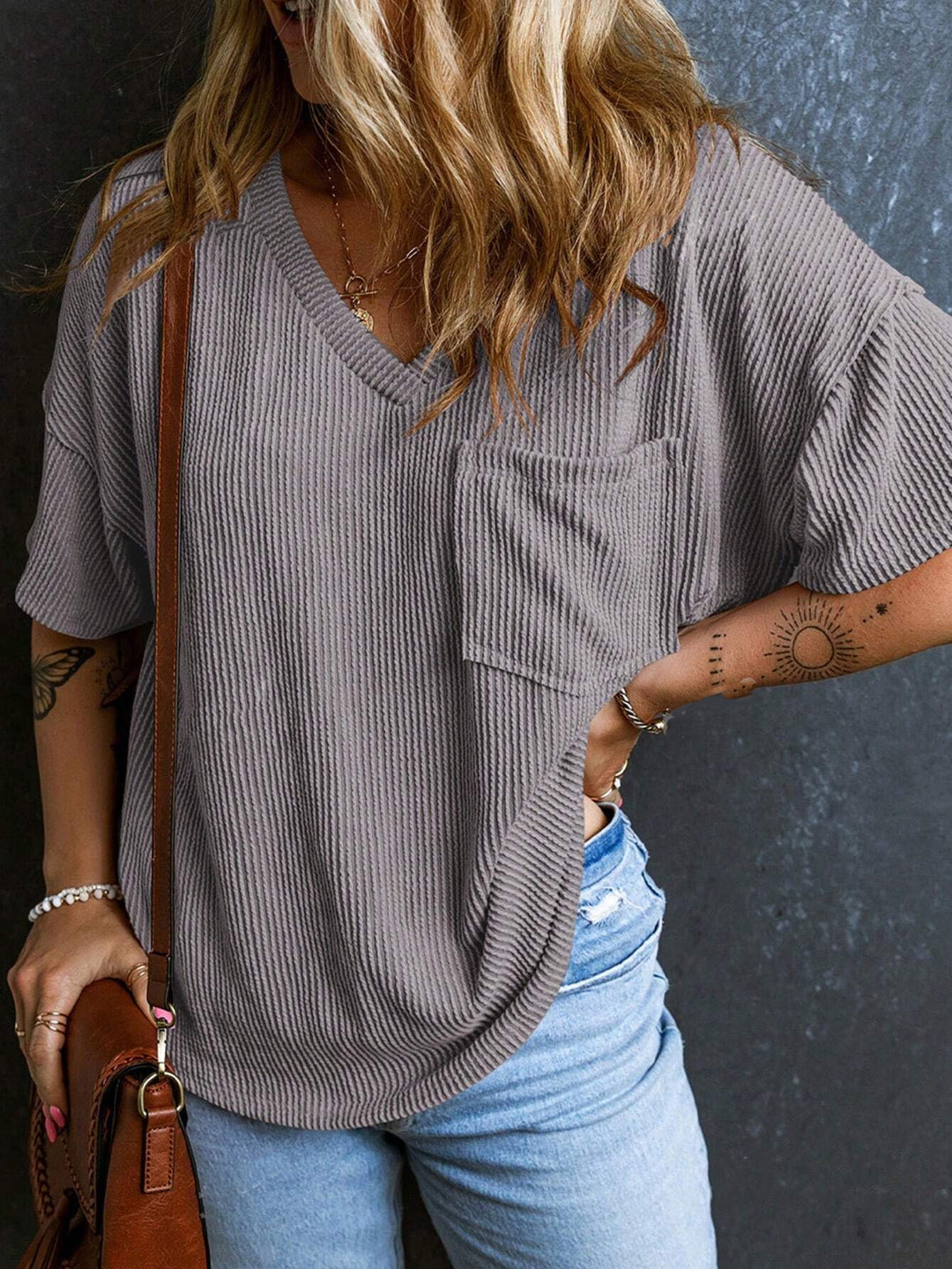 Damen Lässiges Rippstrick Oversize T-Shirt mit V-Ausschnitt und Brusttasche Drune
