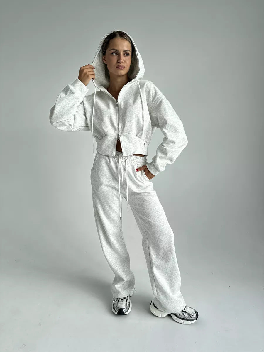 Damen gekürzte Zip-Kapuzenjacke mit formender Taillennaht und relaxed High-Waist Loungehose Drune