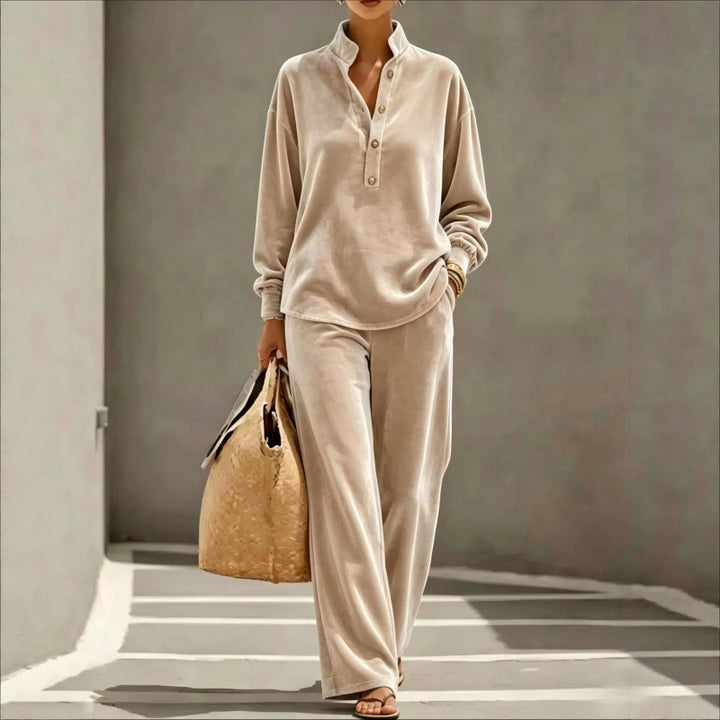 Damen Velours-Loungewear-Set mit Stehkragen-Henleytop und weiter Palazzohose Drune