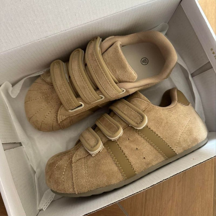 Damen Sneakers mit praktischem Klettverschluss und weichem Wildleder-Obermaterial Drune