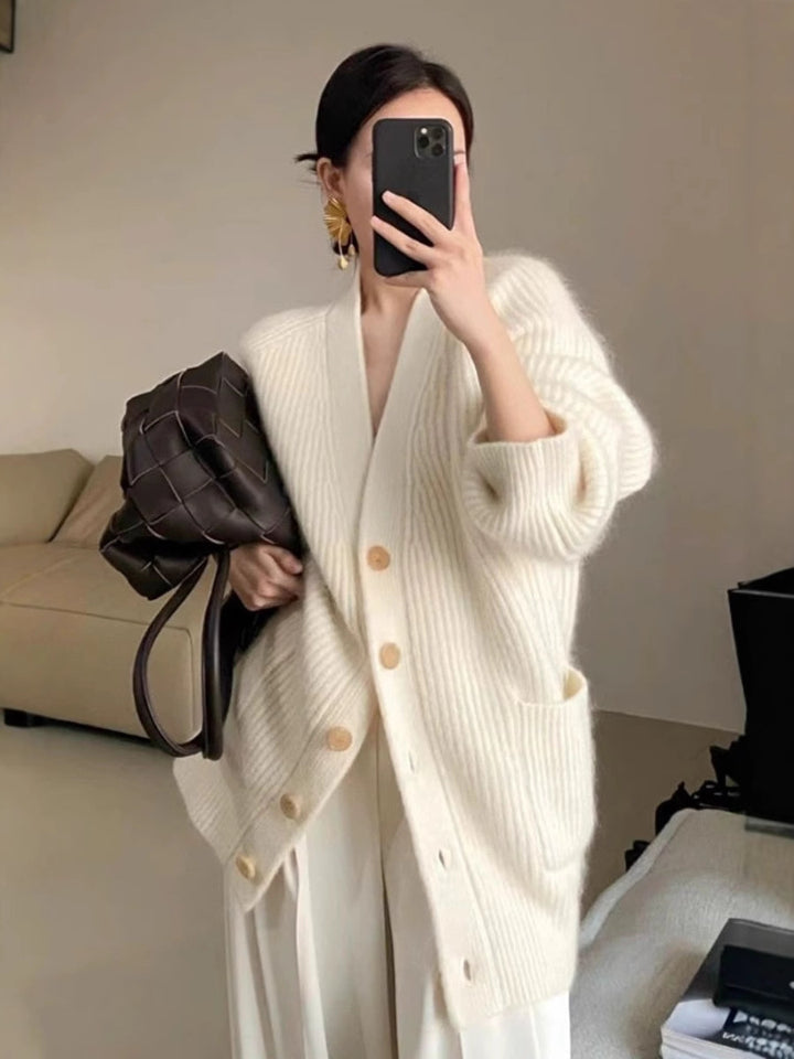 Damen Langer Oversize-Cardigan aus weichem Rippstrick mit Holzknopfleiste Drune