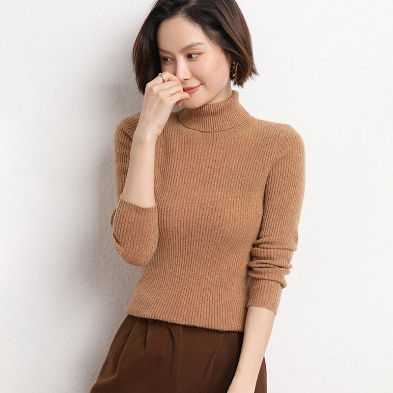 Damen Taillierter Feinstrick-Rollkragenpullover mit feiner Rippenstruktur und Kaschmir-Optik Drune