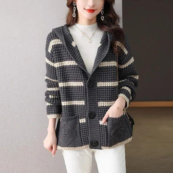 Damen Strickjacke mit Kapuze und dekorativem Karomuster Drune