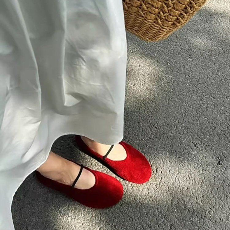 Damen elegante Ballerinas aus hochwertigem Wildleder mit flexiblem Riemchen Drune