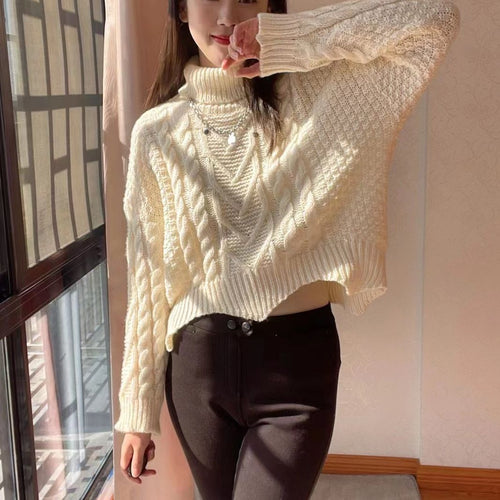 Damen Grobstrickpullover mit hochgeschlossenem Kragen und Zopfmuster Drune
