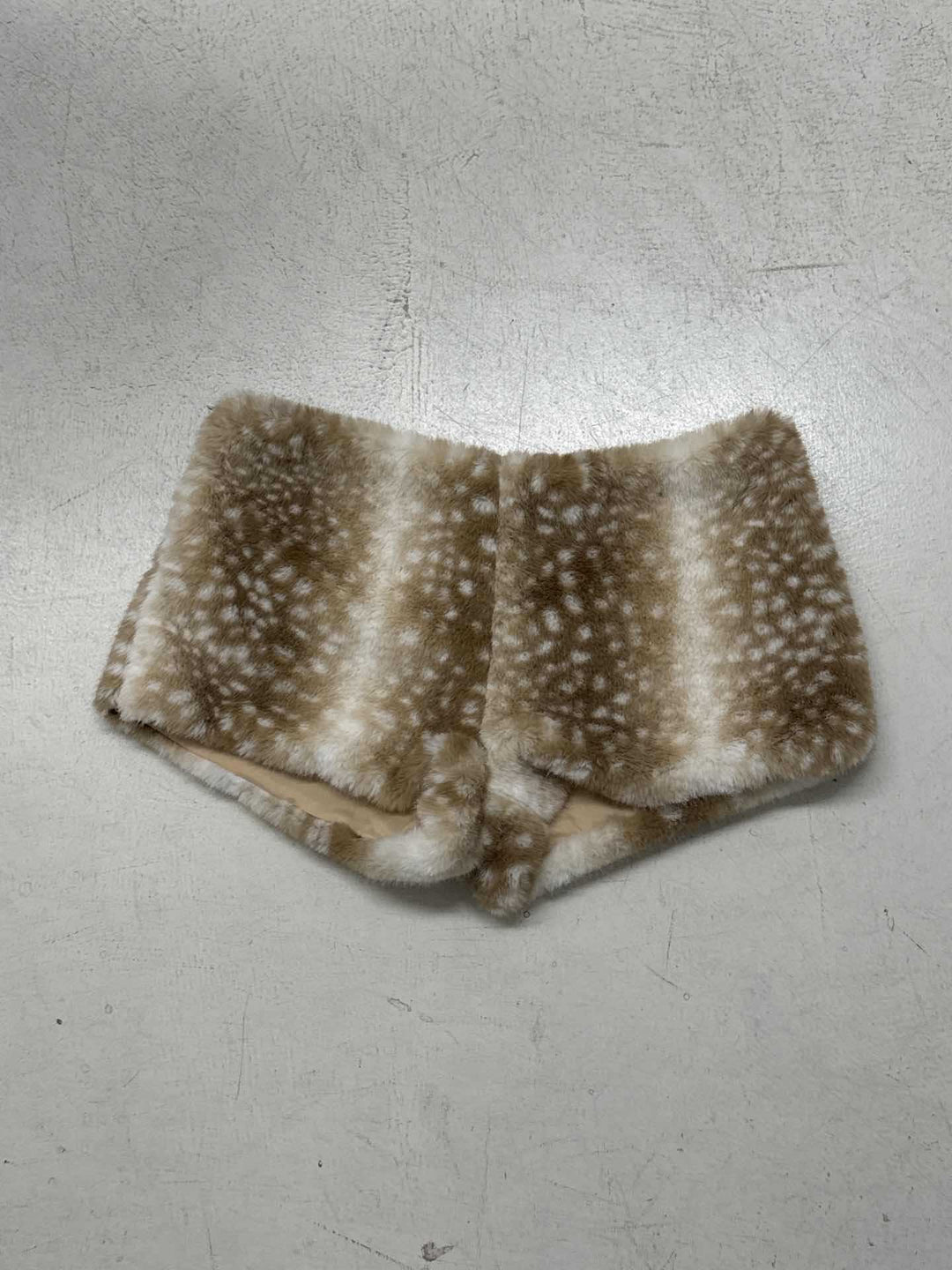 Damen Kunstfell-Shorts Drune