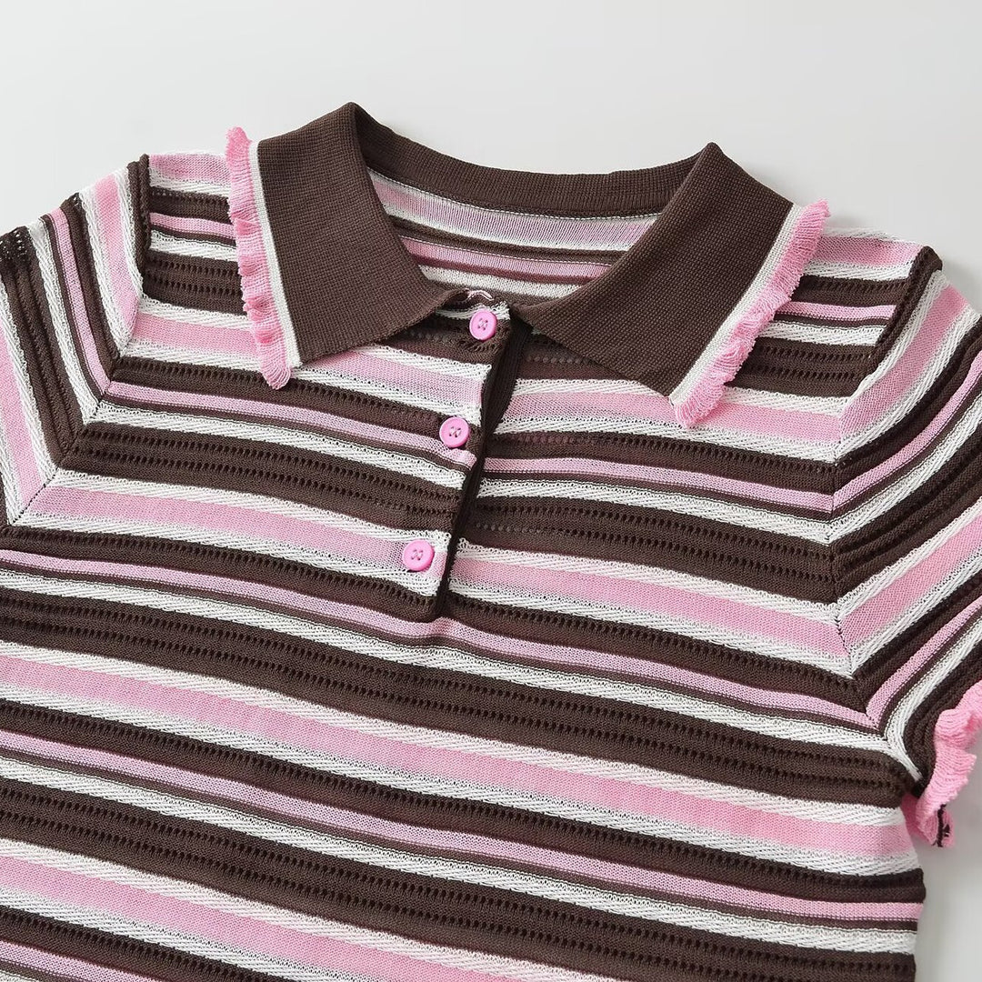 Damen Gestreiftes kurzärmeliges Poloshirt aus Feinstrick mit Rüschenkante und 3‑Knopf‑Leiste Drune