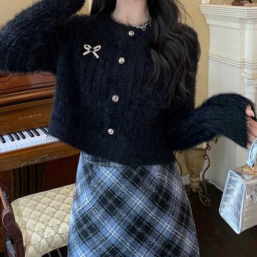 Damen Eleganter kurzer Cardigan mit Knöpfen Drune