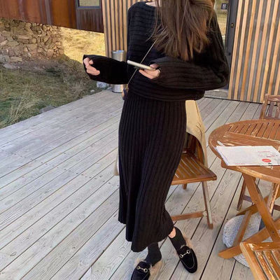 Damen Strickkleid mit asymmetrischem Ausschnitt und feiner Rippenstruktur Drune