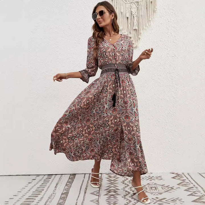 Damen Maxikleid mit verspieltem Paisley-Muster und seitlichem Schlitz Drune
